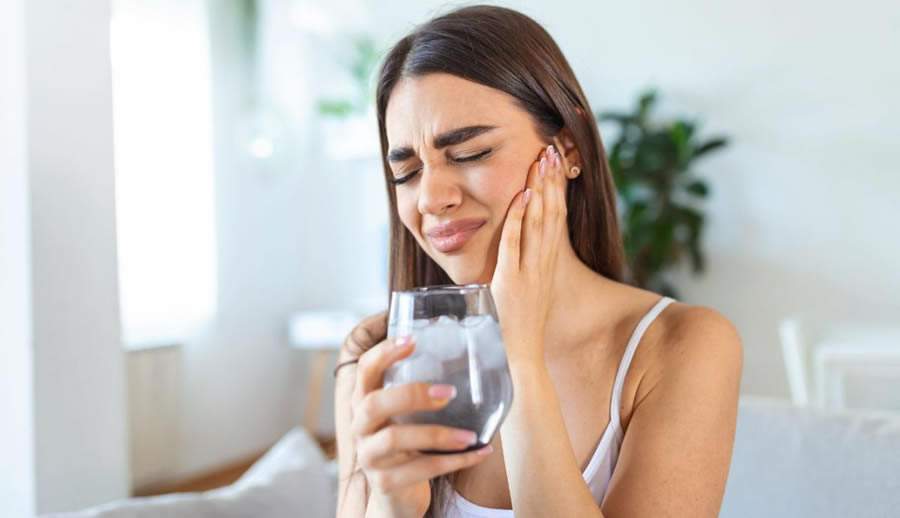 A verdadeira causa da sensibilidade dentária: o que você precisa saber