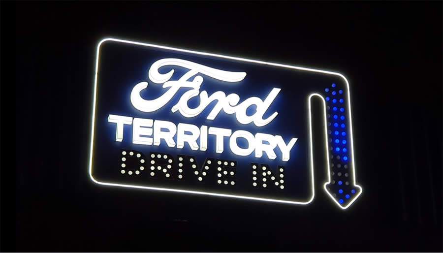 Ford tem cinema e futebol de gra&ccedil;a para propriet&aacute;rios da marca no Territory Drive-in