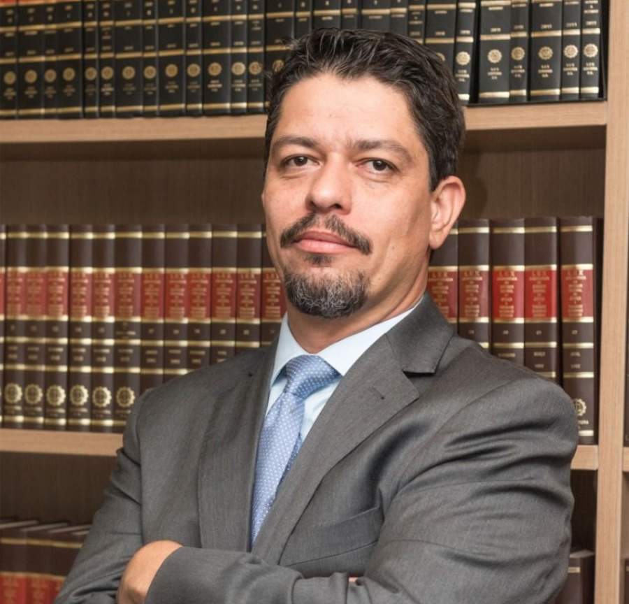 &Eacute; o fim do Simples Nacional ou h&aacute; luz no fim do t&uacute;nel?