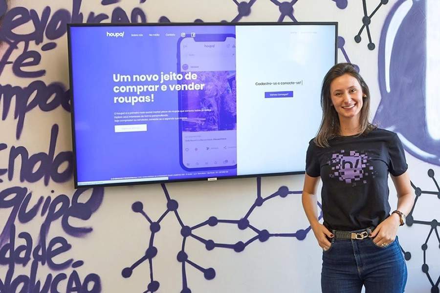 Francine Catel&atilde;o, CCO - Desenvolvimento do Cliente do Houpa!