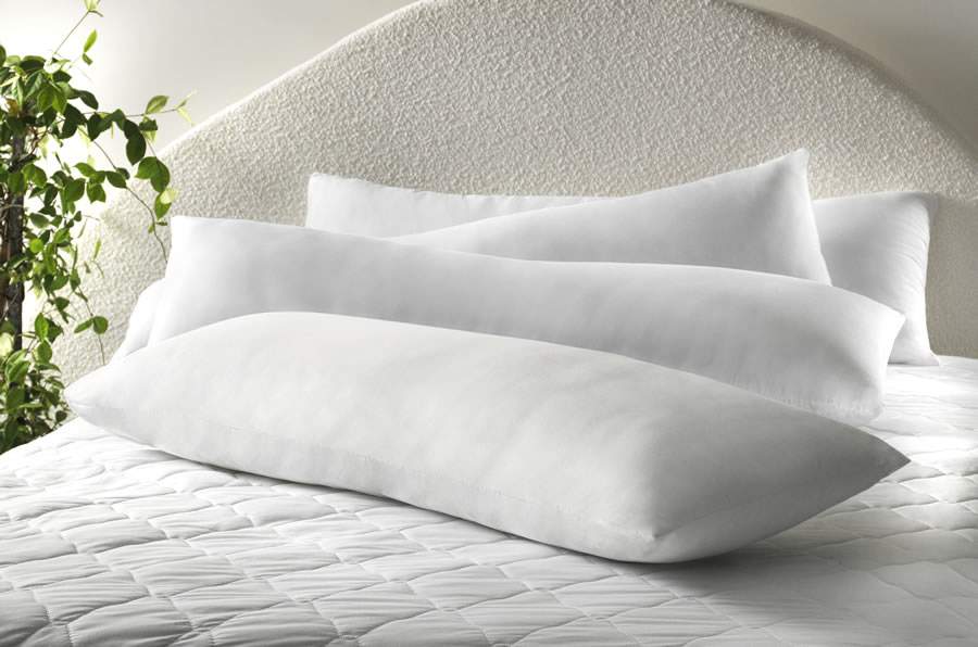 L&iacute;der nacional na produ&ccedil;&atilde;o de travesseiros, Altenburg aposta no "body pillow" como op&ccedil;&atilde;o de presente para o Dia dos Namorados