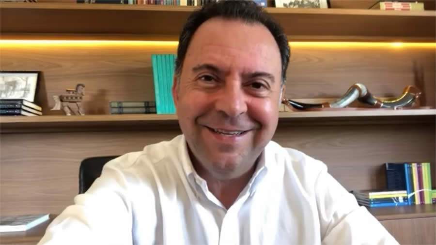 Live do Direto &amp; Reto com Camillo acontece quarta-feira com a presen&ccedil;a de Lucas Verg&iacute;lio