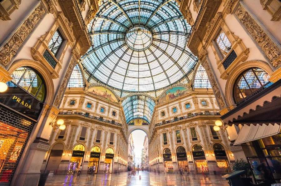 Galeria Vittorio Emanuele II, Mil&atilde;o