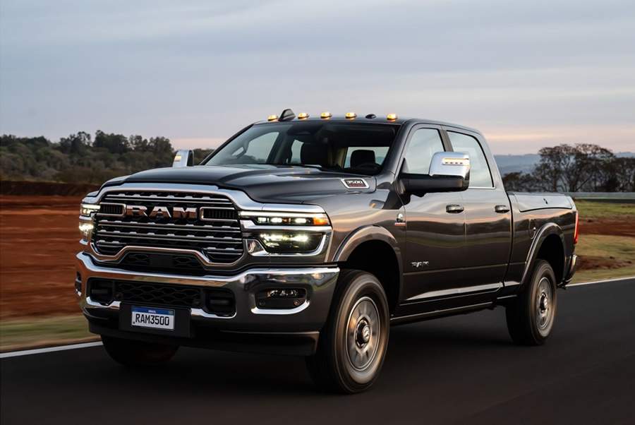 Ram celebra 2025 com vendas em alta e lideran&ccedil;a entre as picapes grandes