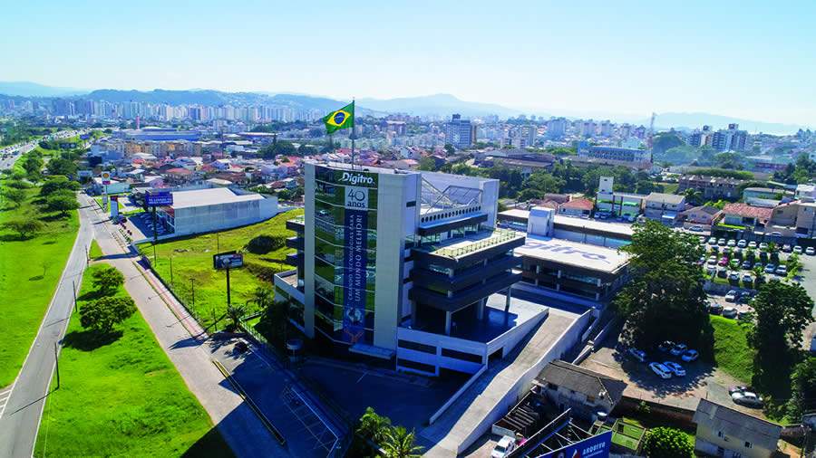 Setor de tecnologia catarinense projeta abertura de 16 mil novas vagas até 2023