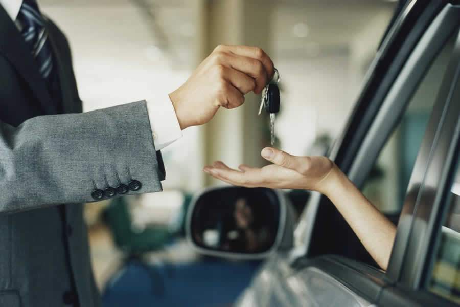 Venda de carros seminovos cresce quase 11% em setembro