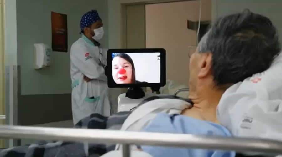 Rob&ocirc;s entraram em cena para aproximar volunt&aacute;rios e pacientes virtualmente - Cr&eacute;ditos: divulga&ccedil;&atilde;o