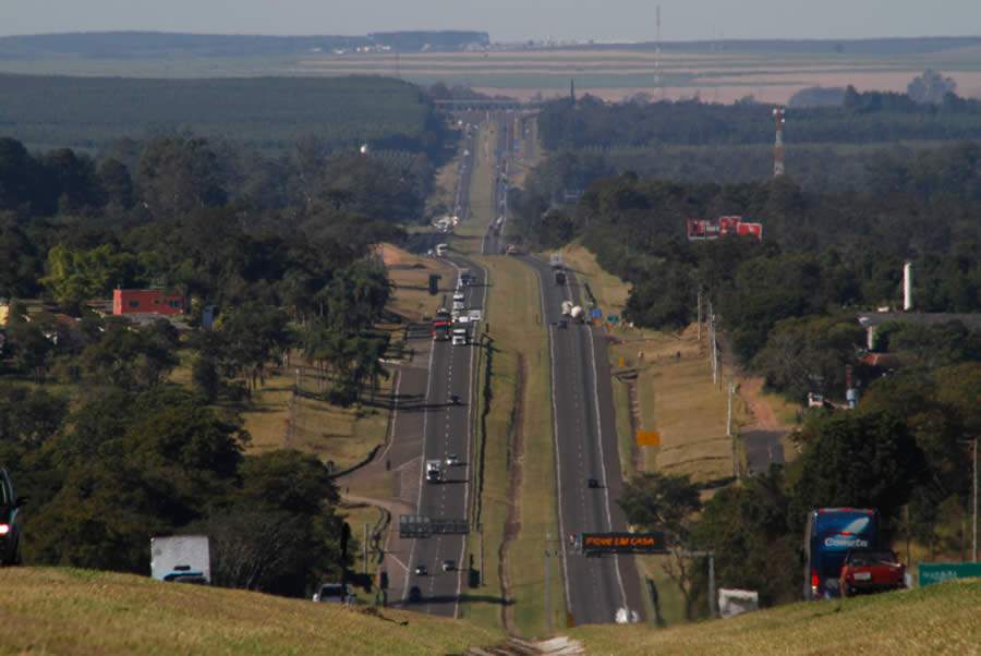 Rodovia SP-310, operada pela Eixo SP a partir de 4 de junho