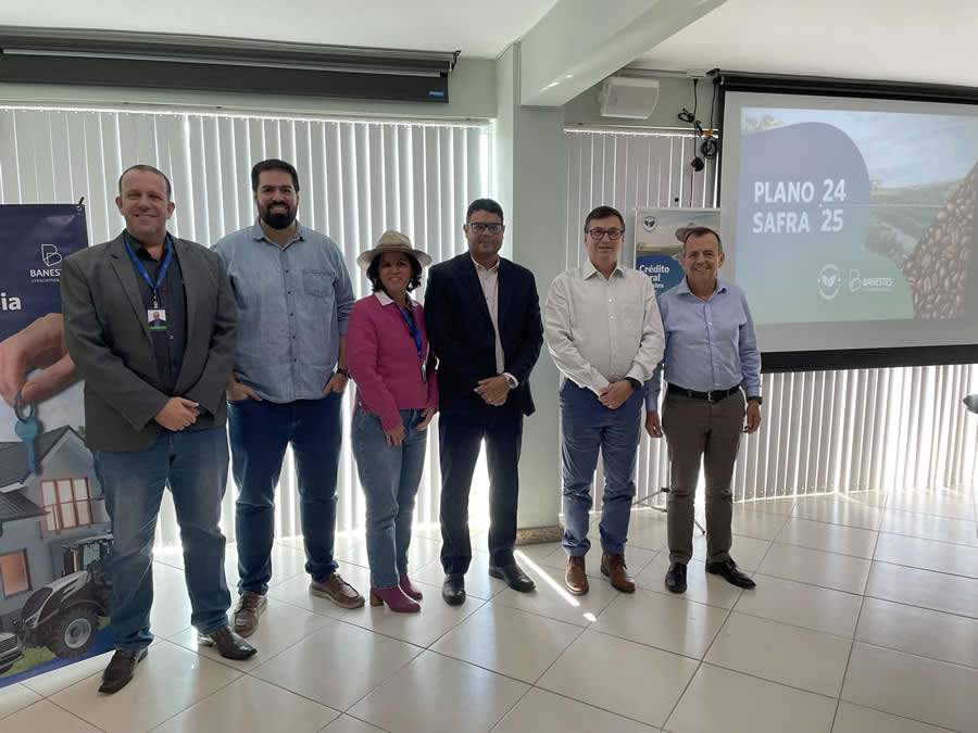 plano safra banestes_equipe da ger&ecirc;ncia de cr&eacute;dito e do Alegre