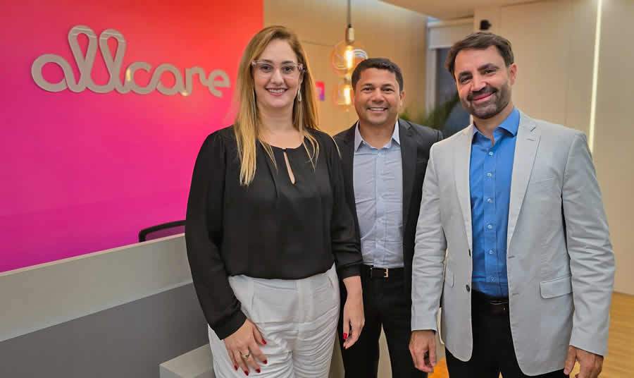 Alessandra Casaro_Farias Souza_Sávio Jacob. - Cr&eacute;dito: Divulga&ccedil;&atilde;o Allcare 