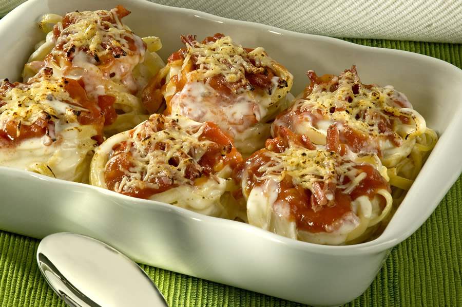 Ninho ao Molho de Carne Seca com Vinho - Marca Adria - Divulgação