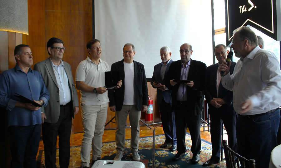 Apresenta&ccedil;&atilde;o de novos associados do CCS-SP