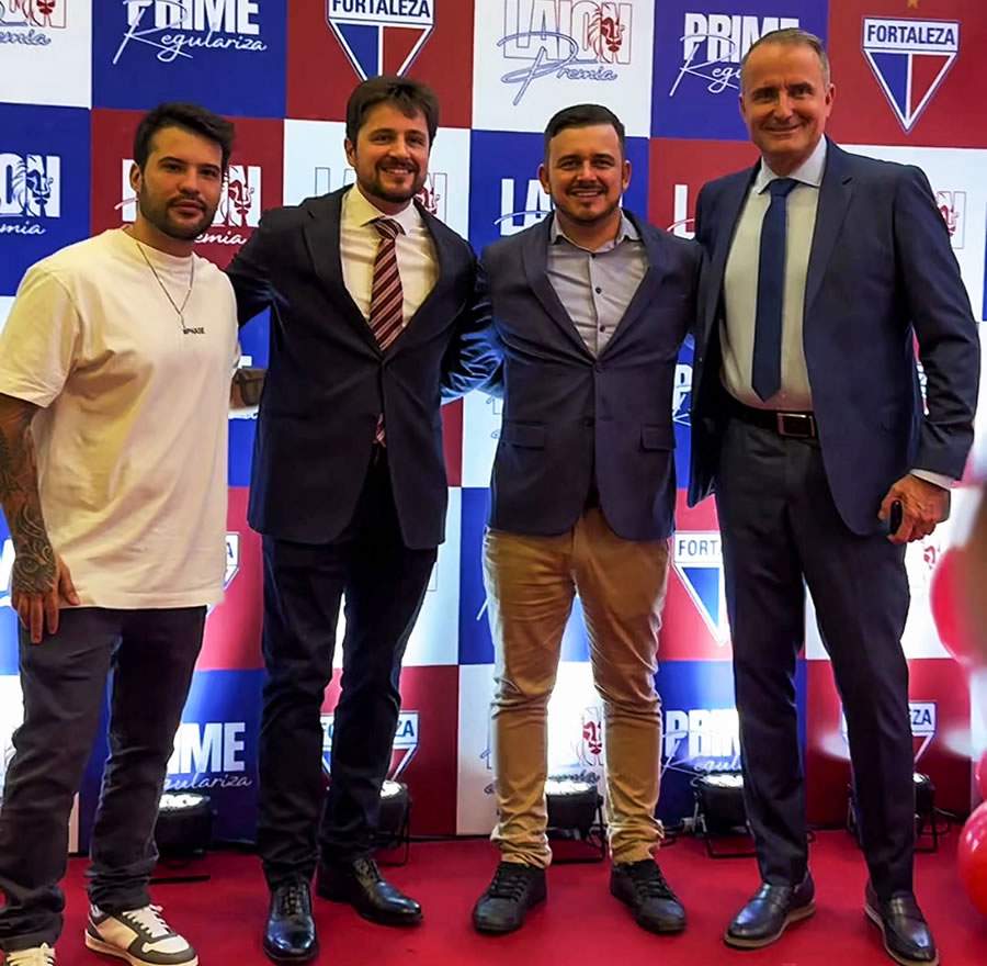 Lucas Lima, Diego Zugno, diretor da Aplicap, Jeferson Aguiar e Carlos Fl&aacute;vio / Cr&eacute;dito da foto: Divulga&ccedil;&atilde;o/Aplicap