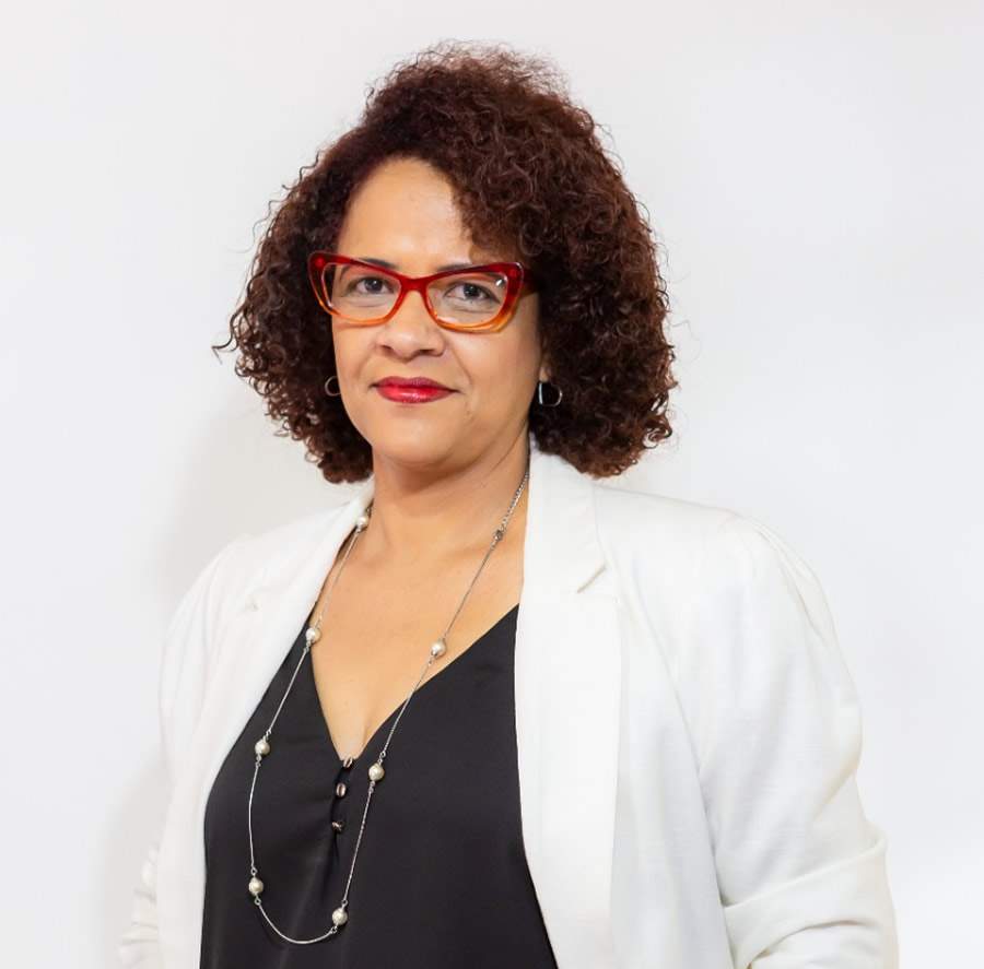 Simone S. Santos - Divulga&ccedil;&atilde;o - Literare Books International