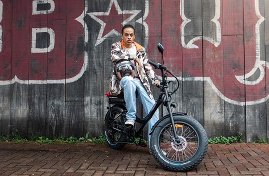 Caloi Mobylette come&ccedil;a a ser vendida em bike shops