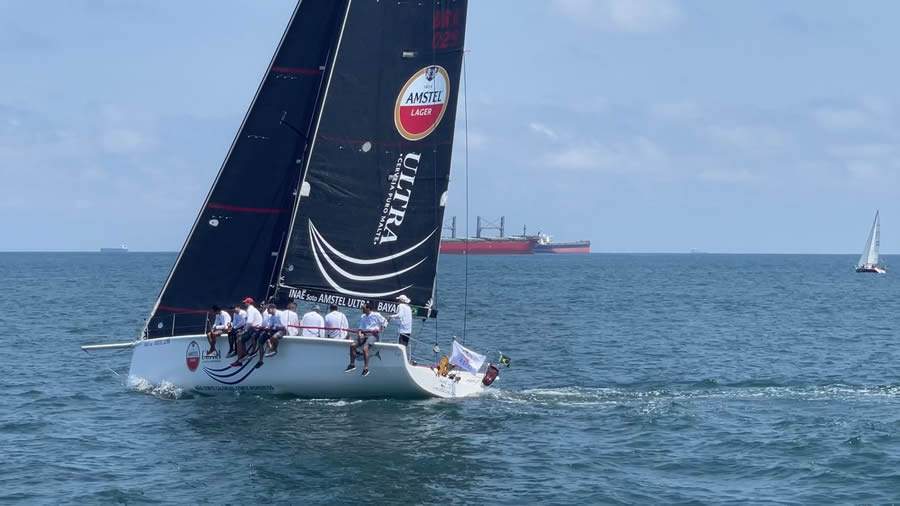 Ina&ecirc; Soto Amstel Ultra (Fl&aacute;vio Perez | On Board Sports)