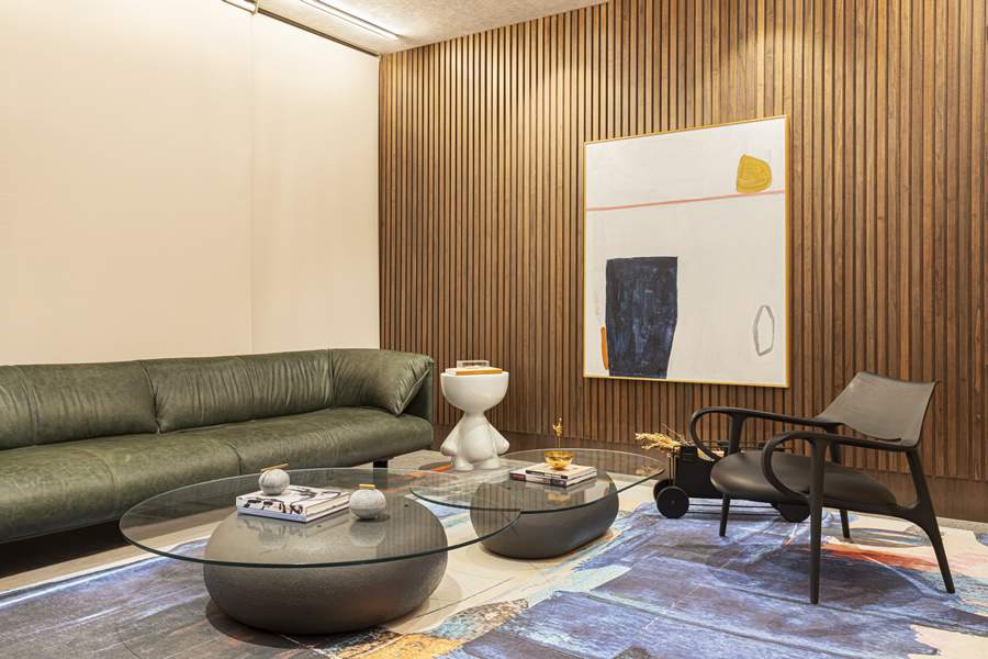 Arquiteto curitibano estreia na CASACOR ES com espa&ccedil;o moderno e sofisticado para neg&oacute;cios