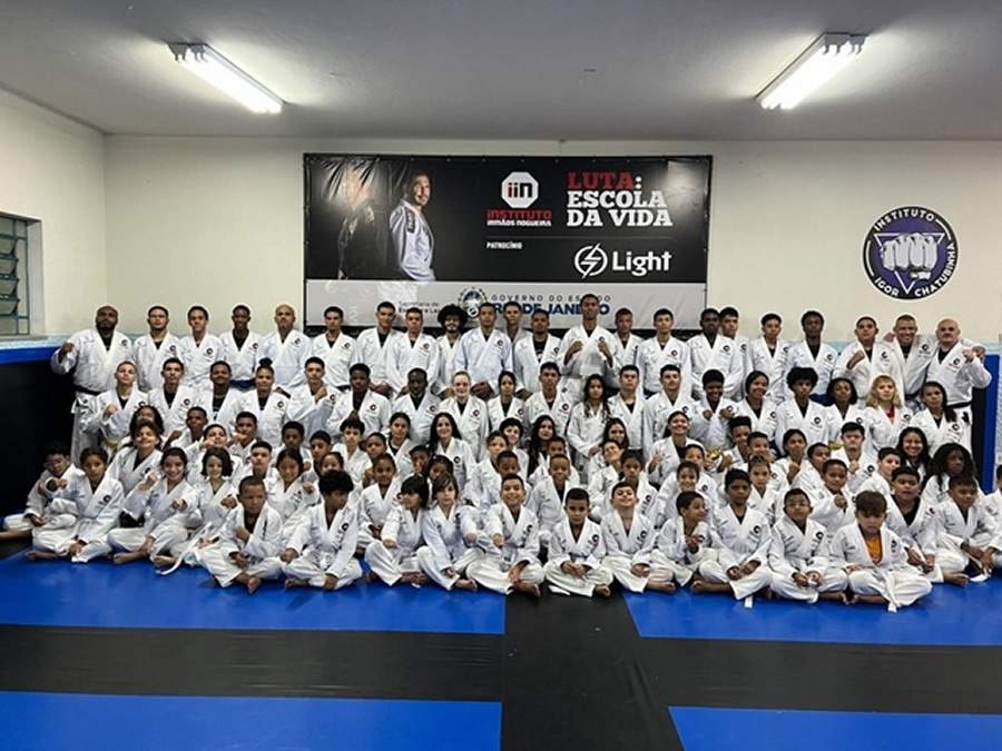 Odontoprev e Instituto Irm&atilde;os Nogueira oferecem atendimento odontol&oacute;gico ao projeto Luta: Escola da Vida