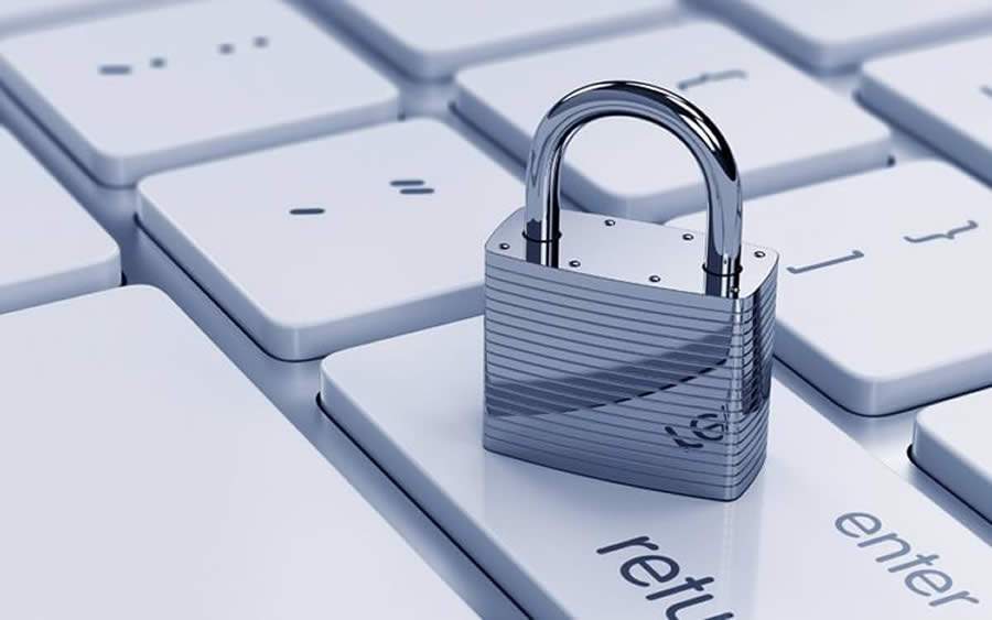 De cada 10 ataques na internet, 9 t&ecirc;m motiva&ccedil;&atilde;o financeira, aponta relat&oacute;rio