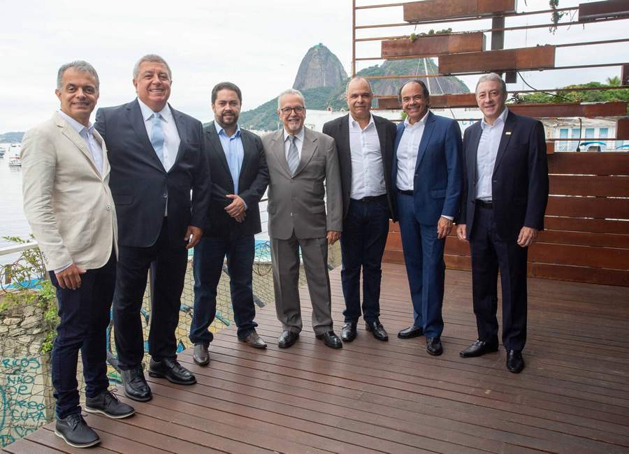 Dirigentes das entidades coirm&atilde;s celebram os 25 anos da Aconseg-RJ -&nbsp;Fotos: Aconseg-RJ