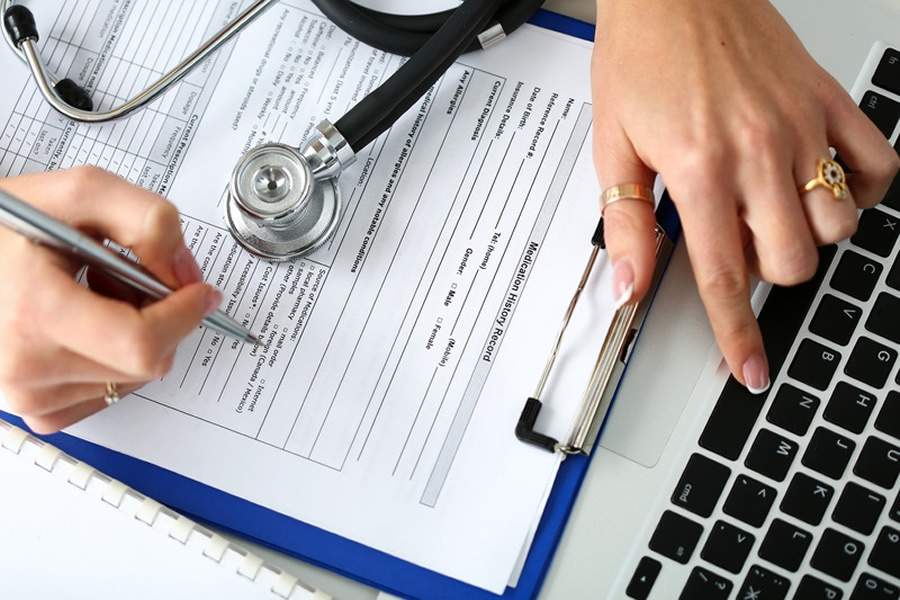 Planos de sa&uacute;de indicam lucro e sinistralidade tem leve queda