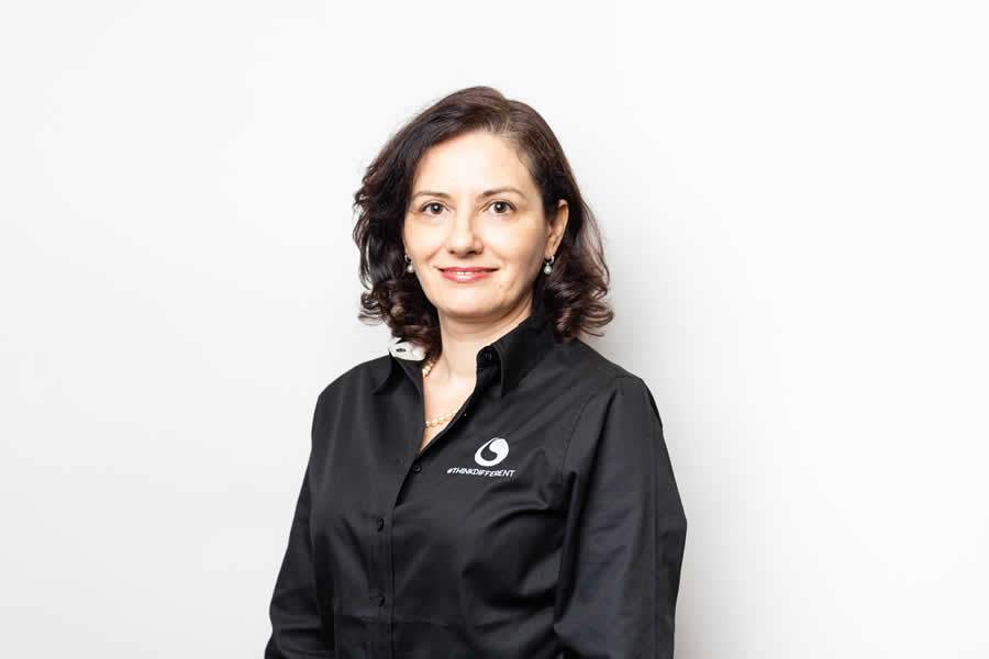 Elayne Martins Nov B