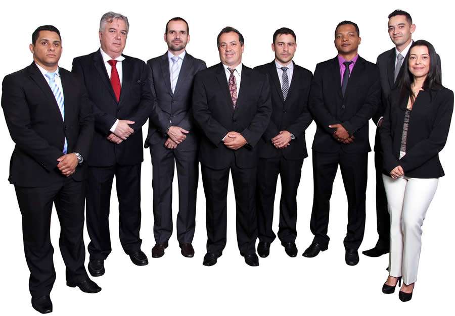 Da esq/dir: Natan Sena (conselheiro fiscal), Rodrigo Pinheiro (conselheiro fiscal), Rodrigo Oliveira (vice-presidente), F&aacute;bio Santos (conselheiro fiscal), Andr&eacute; Beraldo (presidente), Breno Campos (diretor tesoureiro), Felipe Astoni (diretor social) e K&aacute;tia Barros (diretora secret&aacute;ria)