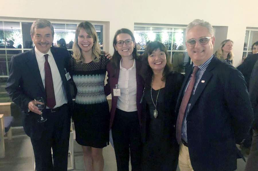 Delega&ccedil;&atilde;o brasileira presente na 8&ordf; confer&ecirc;ncia da AIDA Europa