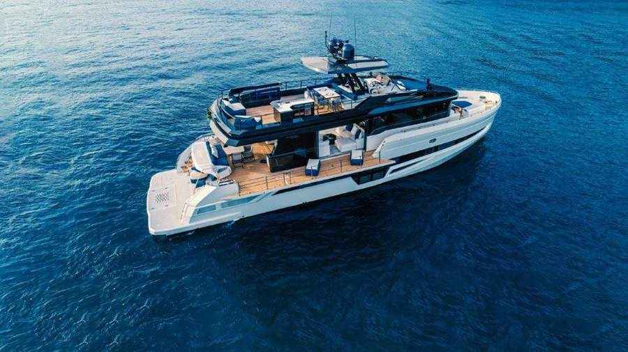 Iate produzido no Brasil &eacute; exposto nos EUA