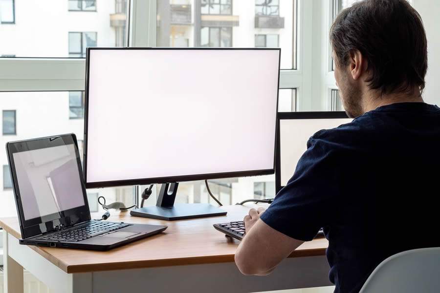 O futuro do trabalho no varejo &eacute; h&iacute;brido