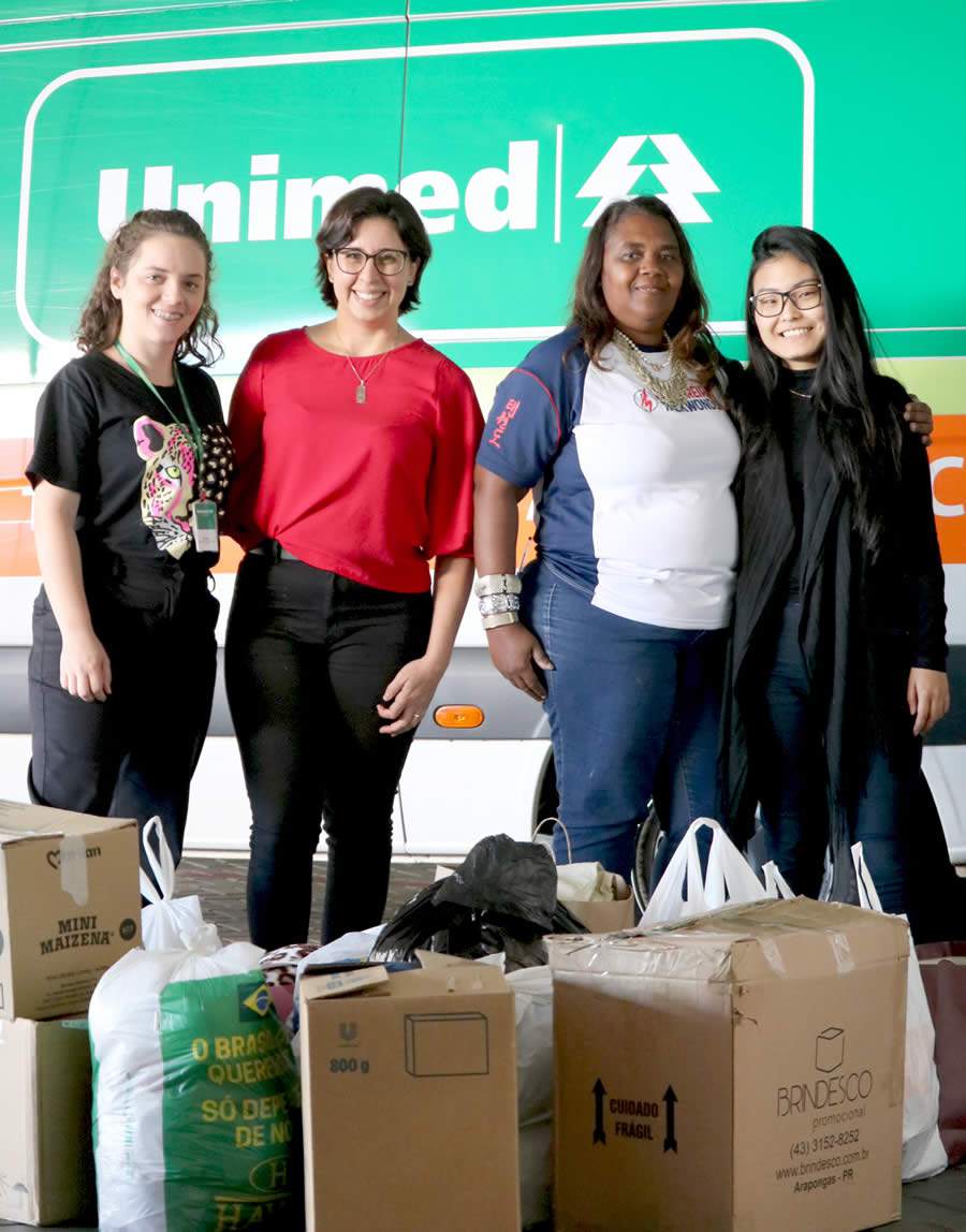 Campanha do Agasalho: Unimed Londrina arrecada 577 itens e beneficia 400 pessoas