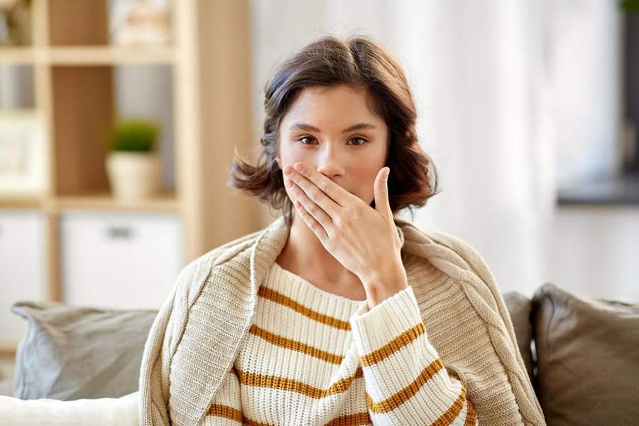 Gosto ruim na boca, um sintoma típico de sinusite