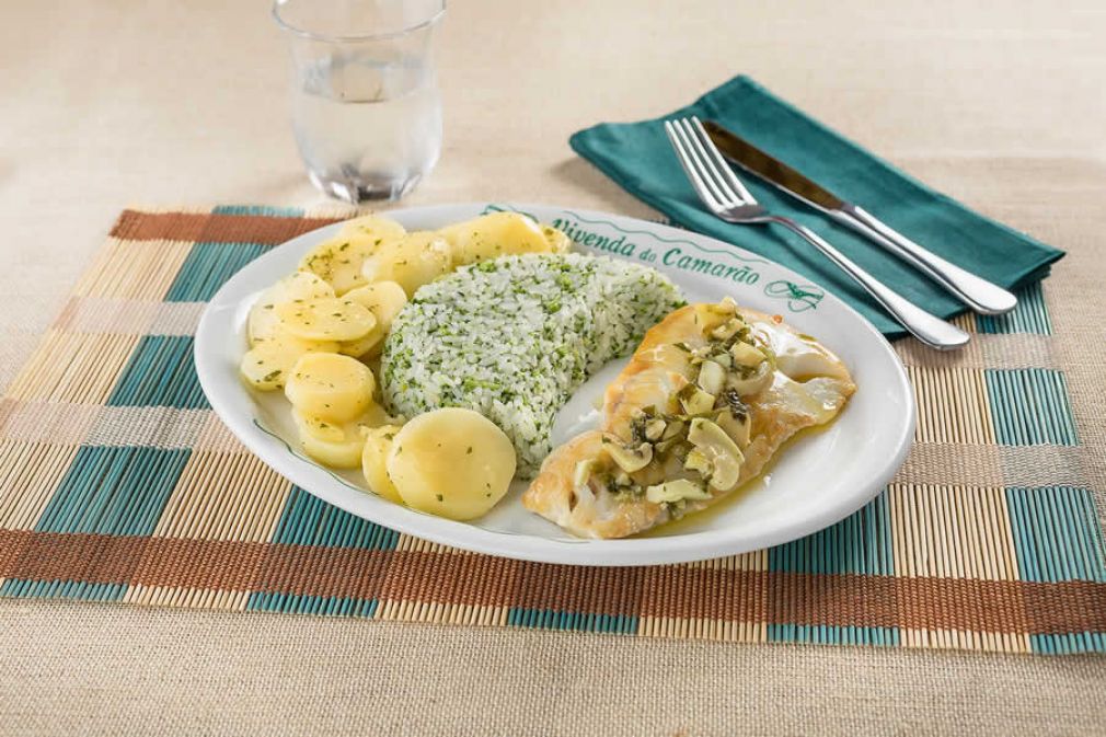 Receitas saborosas para a P&aacute;scoa 2016: Bacalhau com Molho Meuni&egrave;re com Arroz de Br&oacute;colis e Batata Saut&eacute;e
