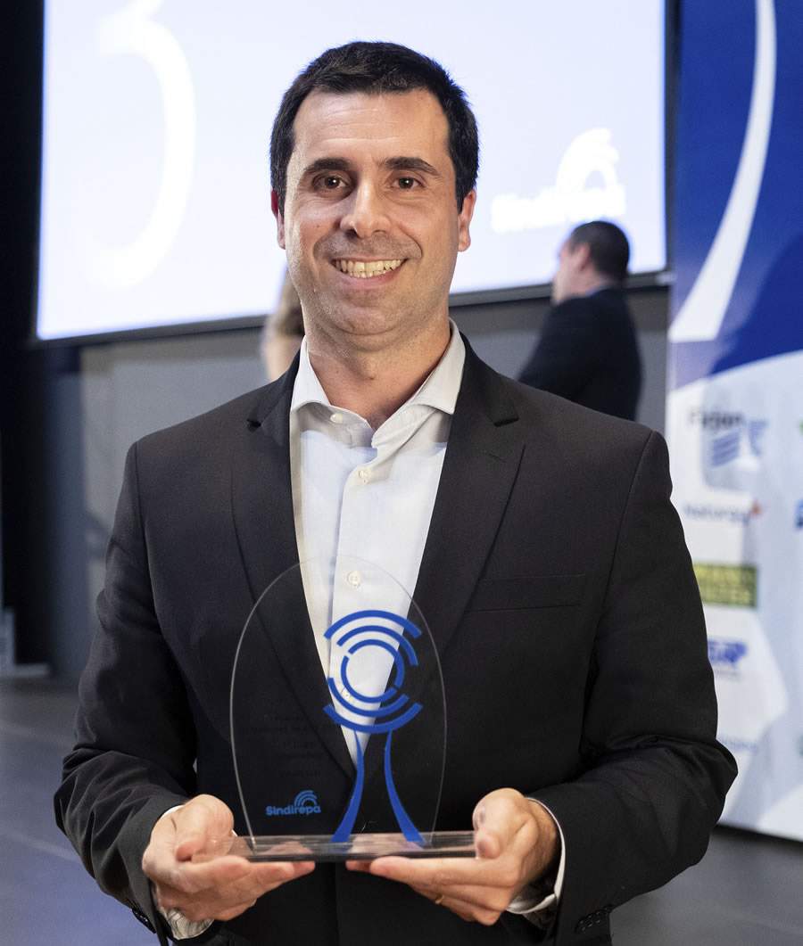 Carlos Oliva_superientendente Bradesco  na premiação 2019_Prêmio Sindirepa