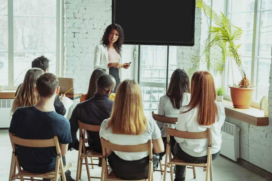 Divulga&ccedil;&atilde;o_Freepik