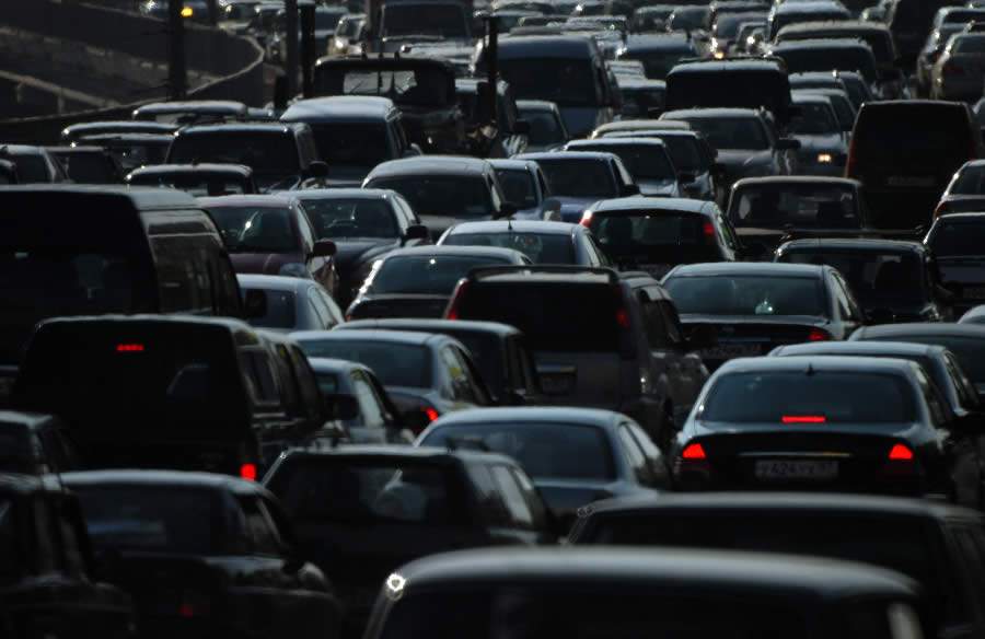 Cidade alem&atilde; &eacute; premiada por ficar sete anos sem mortes em acidentes de tr&acirc;nsito