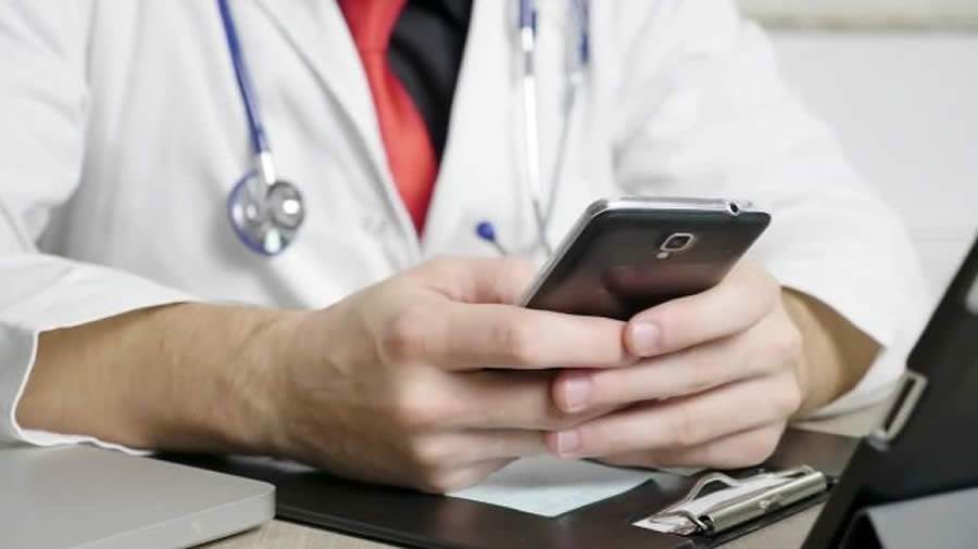 Porto Seguro conta agora com servi&ccedil;o de telemedicina Einstein Conecta