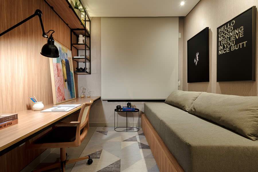 Não ter uma aparelho de TV próximo ao home office ajuda na concentração que o trabalho precisa - Assessoria de Imprensa