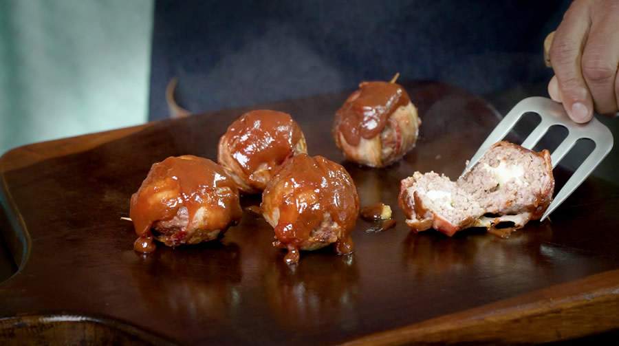 Churrasqueiro José Almiro ensina novas versões de almôndegas