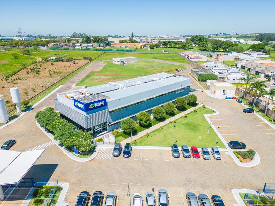 ADM está com 60 vagas disponíveis em diferentes áreas e localidades no Brasil