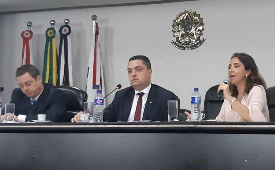 Jos&eacute; In&aacute;cio Ribeiro Lima de Oliveira, Carlos Alberto Alves de Queiroz e Debora Schalch