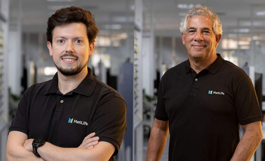  &Agrave; esquerda, Thiago Alberti, diretor de Produtos e Pricing da MetLife; &agrave; direita, Ramon Gomez, vice-presidente comercial da MetLife. - divulga&ccedil;&atilde;o