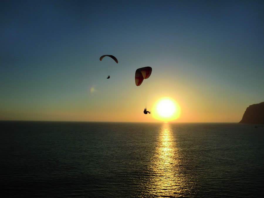 Paragliding - Credito Turismo da Madeira