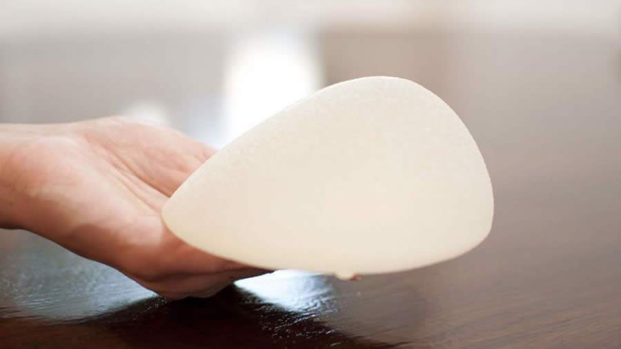 Seios naturais são tendência para 2020