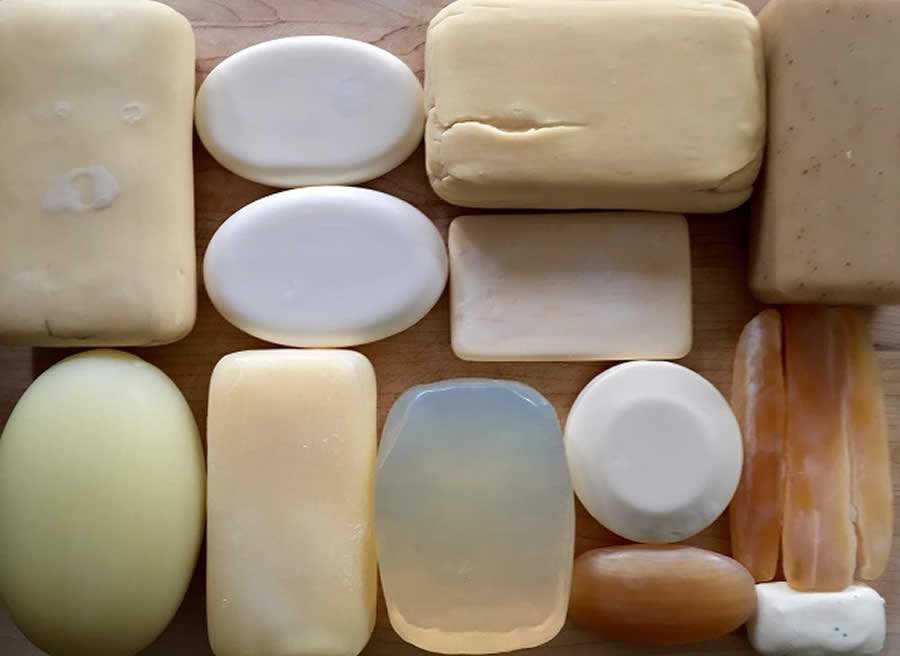 Explosões, queimaduras… Quais os perigos de fazer sabão caseiro com óleo usado?