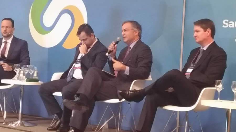 Fenasa&uacute;de Participa de F&oacute;rum Sobre Sa&uacute;de Digital e Sustentabilidade