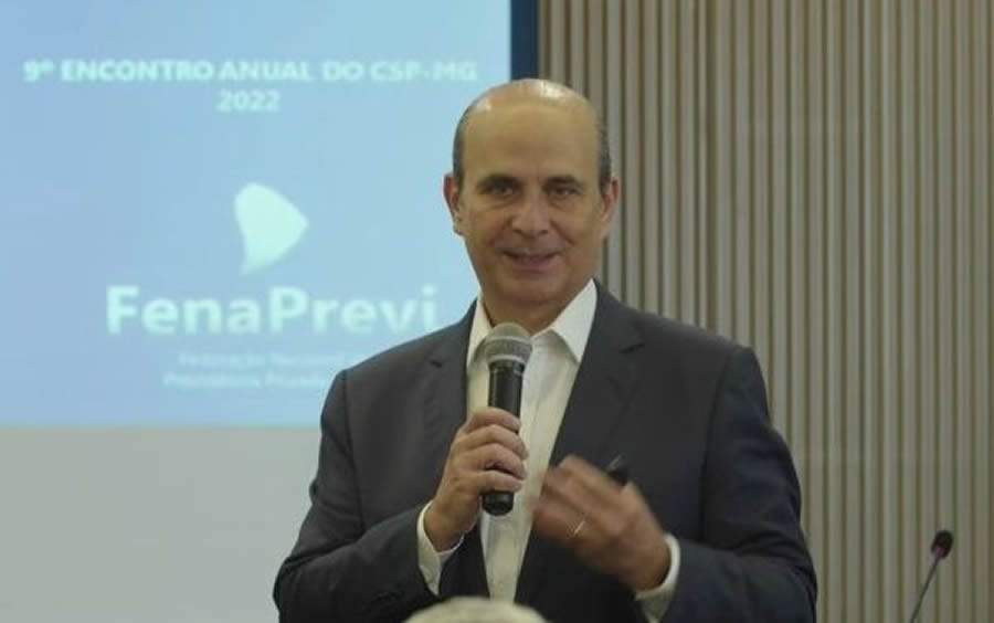 Edson Franco destaca import&acirc;ncia social do mercado segurador em encontro do CSP-MG