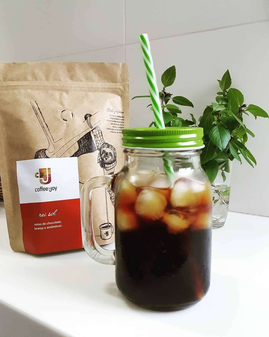 Café gelado, fácil e refrescante