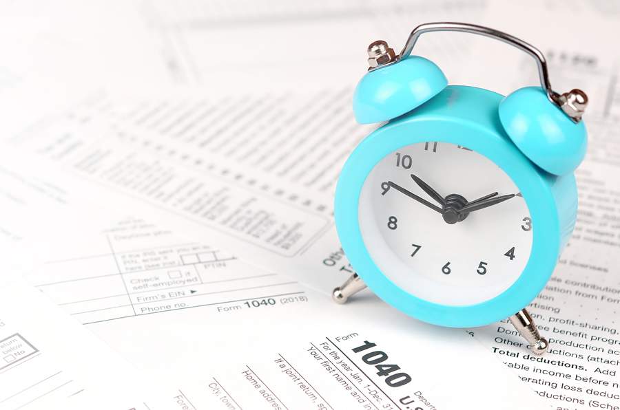 Aten&ccedil;&atilde;o! Contagem regressiva para declarar o IR 2022 - Divulga&ccedil;&atilde;o