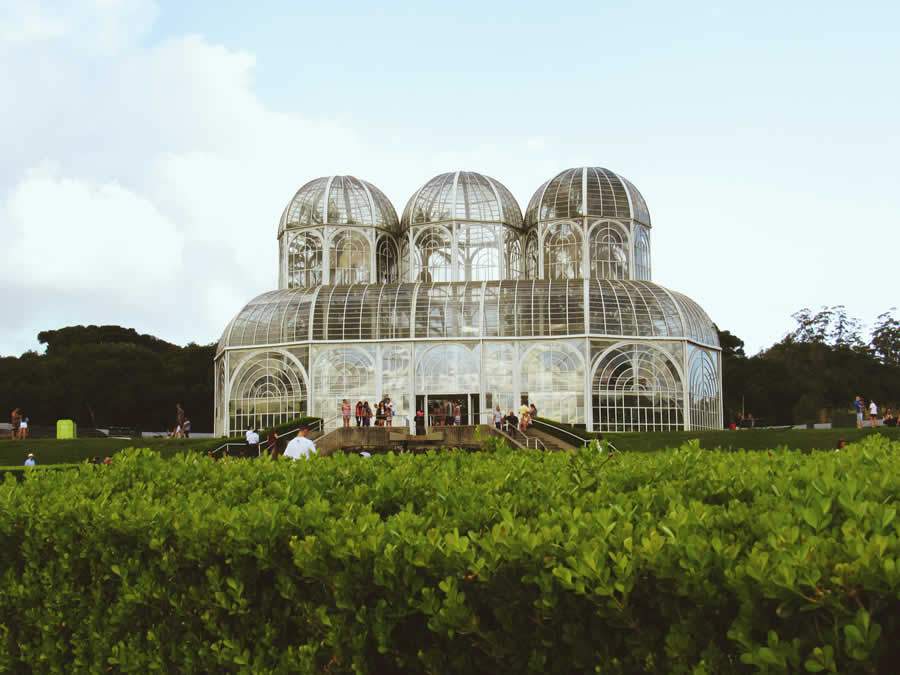 Capital paranaense é a 7ª que mais emite gases na atmosfera - Crédito: Bruno Adamo